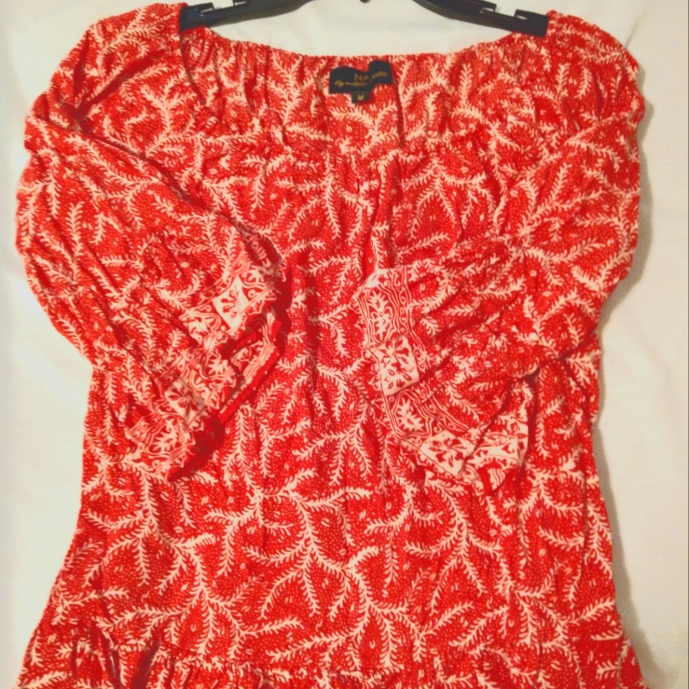 Ruffled Ladies Top